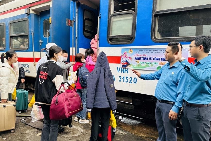 Hỗ trợ 500 vé máy bay cho đoàn viên công đoàn, người lao động dịp Tết Nguyên đán 2026