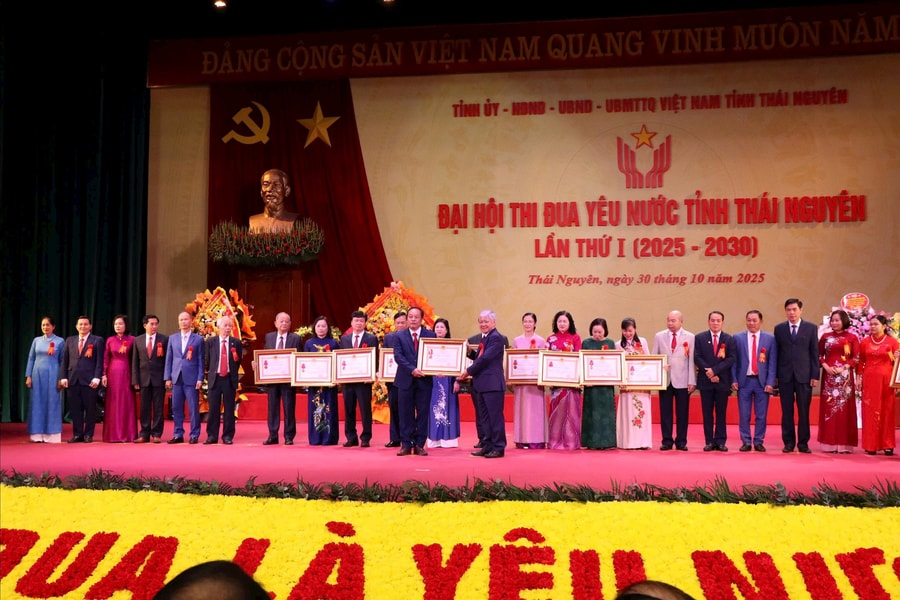 Thi đua yêu nước lan tỏa khát vọng Thái Nguyên giàu đẹp