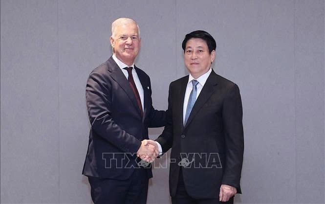 Chủ tịch nước Lương Cường tiếp Tổng Thư ký Phòng Thương mại Quốc tế