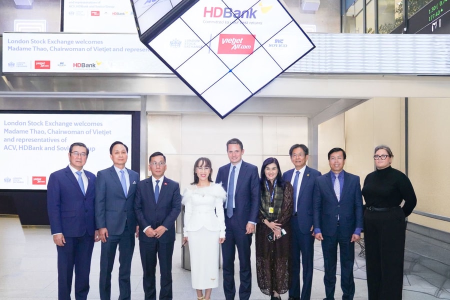 Lãnh đạo HDBank thăm Sàn giao dịch chứng khoán London
