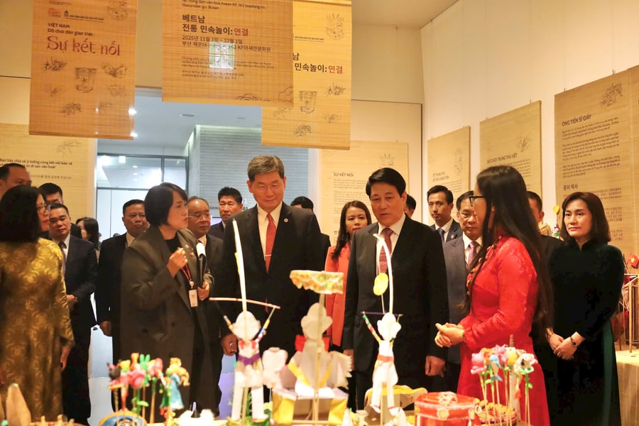 Khai trương không gian trưng bày đồ chơi dân gian Việt Nam tại Busan, Hàn Quốc