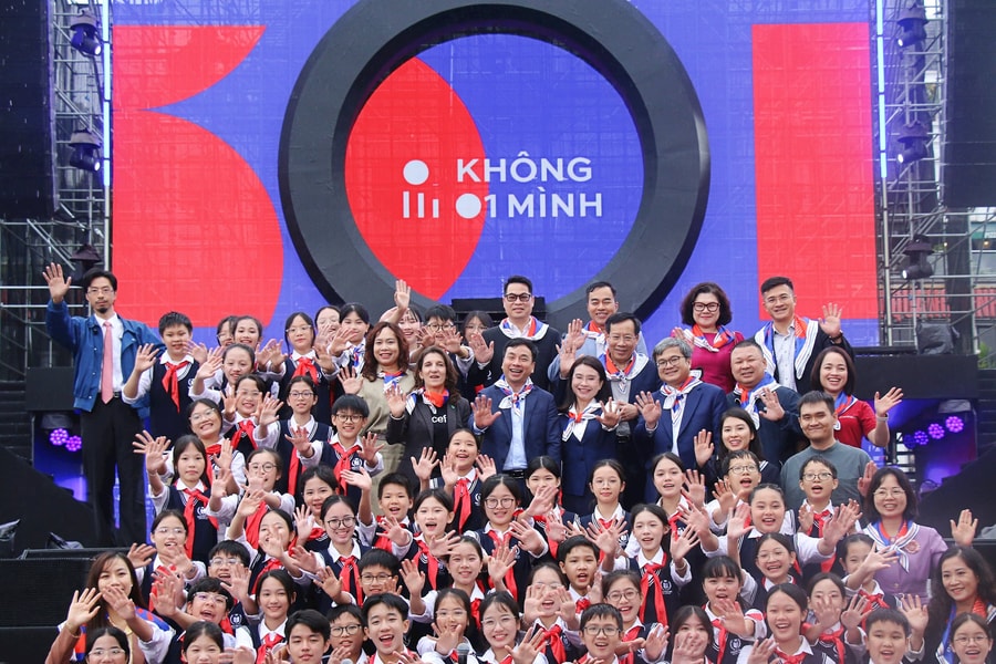 Ngày hội An toàn trực tuyến “Không Một Mình”: Chung tay bảo vệ thế hệ trẻ trong thế giới số