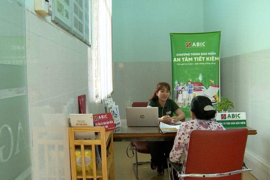 Đưa sản phẩm bảo hiểm vi mô đến với khu vực tam nông