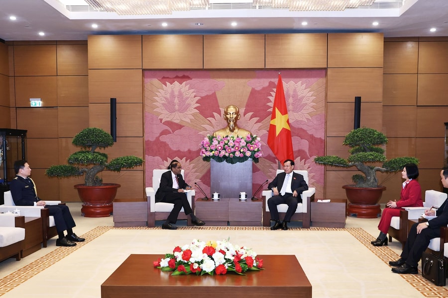 Thắt chặt quan hệ Việt Nam – Singapore qua kênh nghị viện