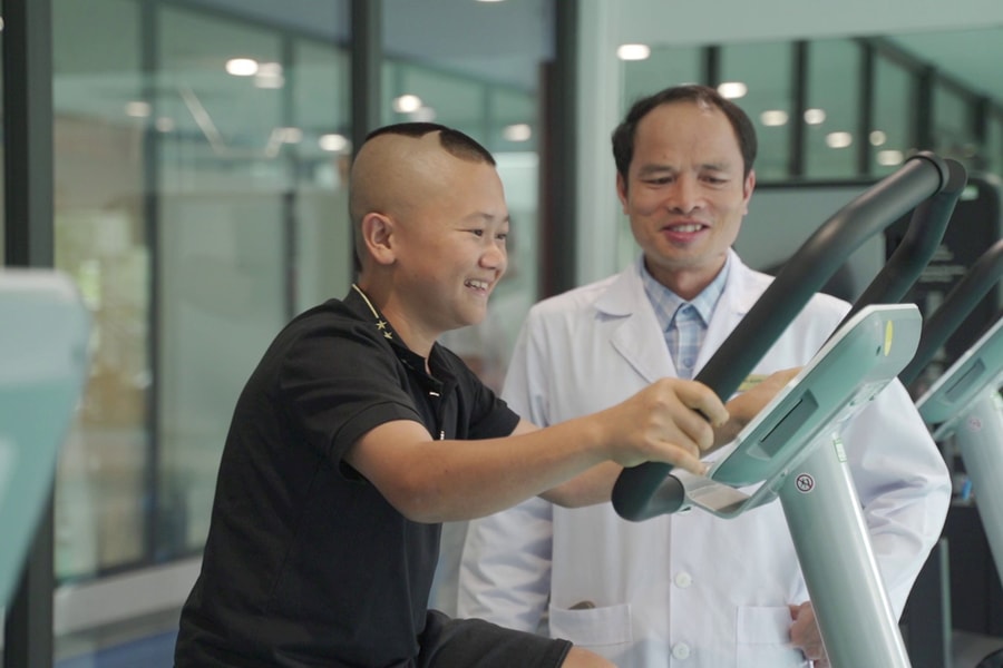 Căn bệnh khiến cơ thể nam giới “đóng băng” không thể dậy thì