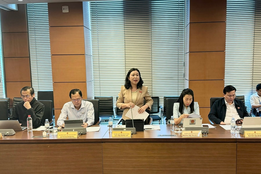 Cân nhắc việc bổ sung quy định đánh thuế đối với thu nhập từ chuyển nhượng vàng miếng