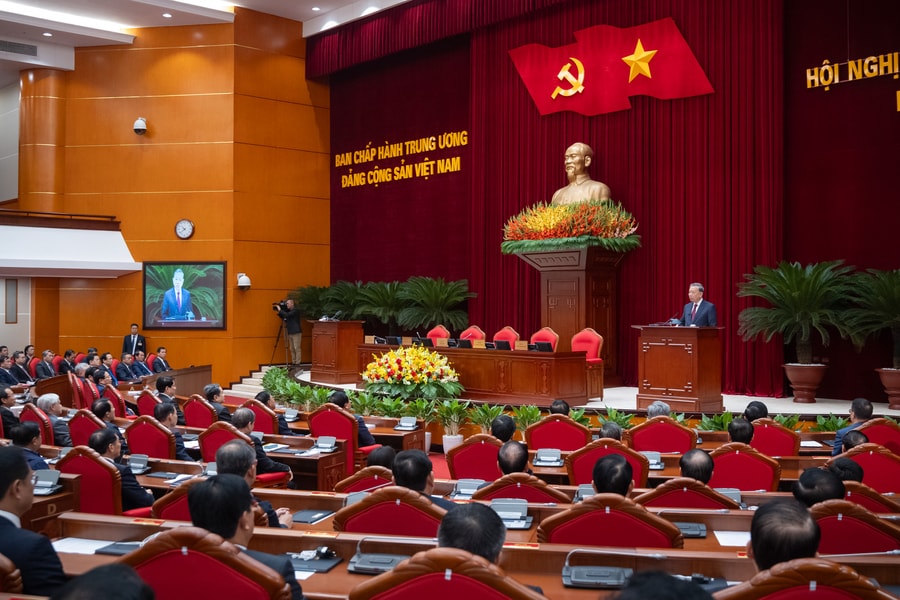 Thông báo Hội nghị lần thứ 14 Ban Chấp hành Trung ương Đảng khóa XIII