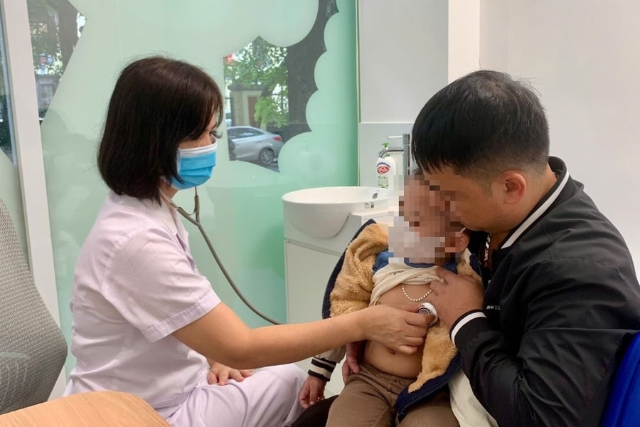 Liên tiếp nhiều ca nhiễm cúm ở trẻ em trong thời điểm giao mùa