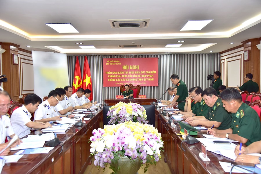 Bộ Tư lệnh Vùng Cảnh sát biển 4: Đẩy mạnh chuyển đổi số trong phòng, chống khai thác IUU