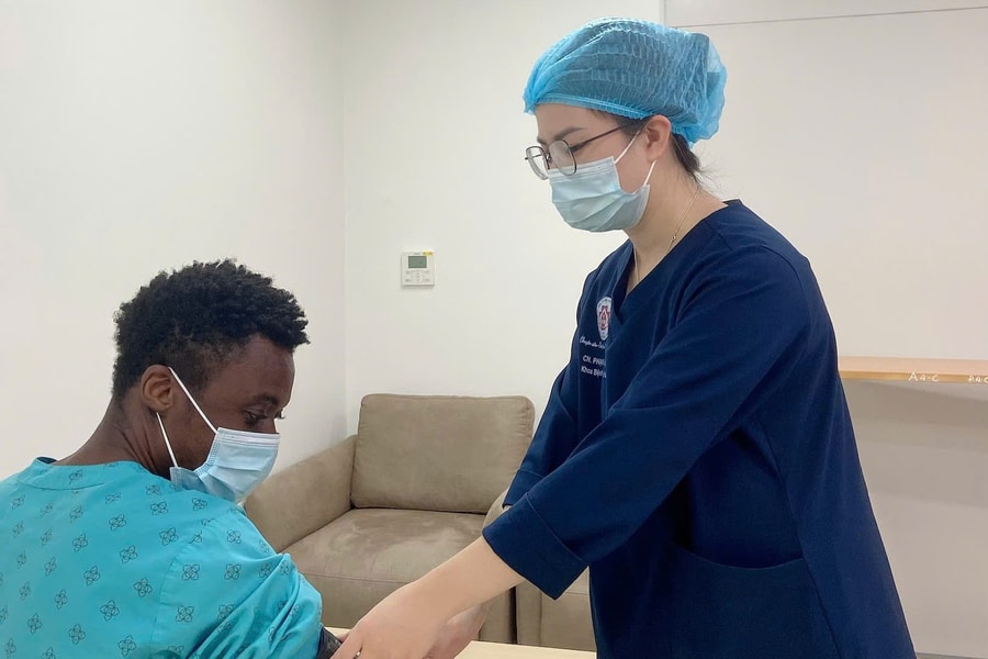 Sốt rét ác tính tái xuất, bác sĩ cảnh báo nguy cơ từ người nhập cảnh