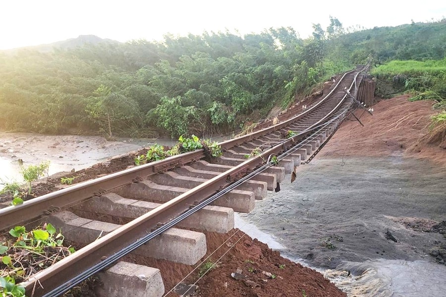 Đắk Lắk: Bão số 13 làm 3 người chết, hàng nghìn ngôi nhà bị sập, tốc mái
