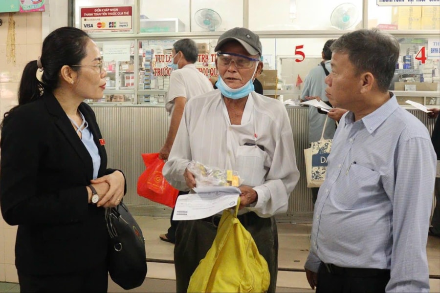 HĐND tỉnh Tây Ninh khảo sát tình hình cung ứng thuốc và vật tư y tế