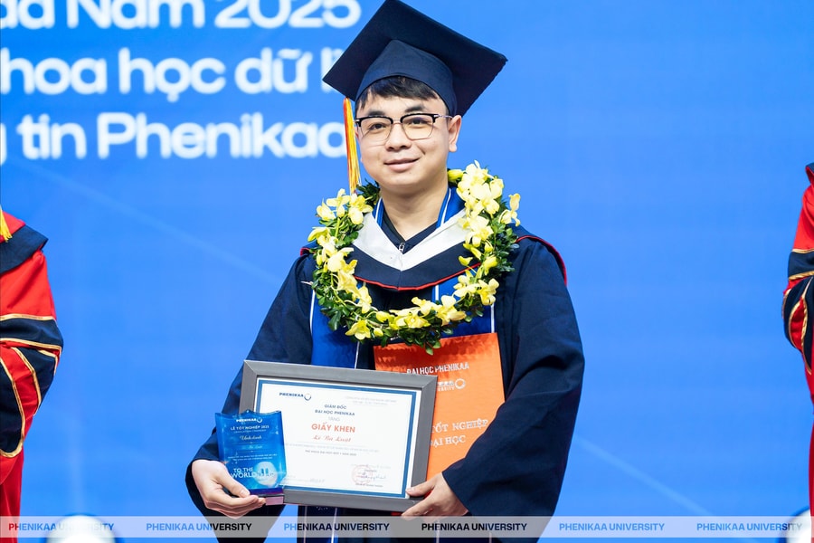 "Phenikaa đã cho em  một nội lực, một tư duy"