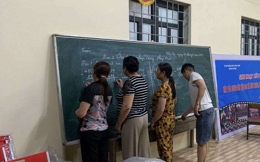 Thắp sáng tri thức nơi bản nghèo vùng cao Nghĩa Tá