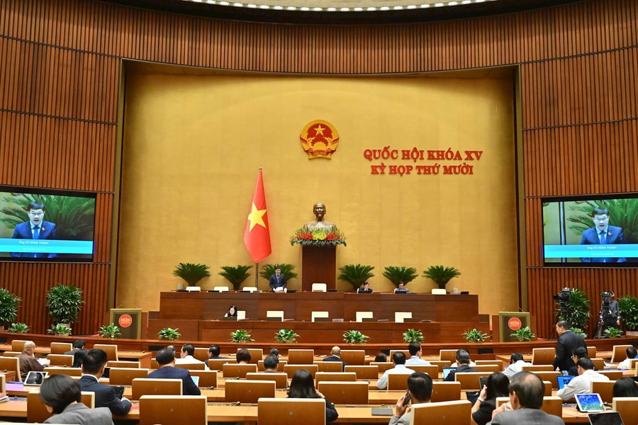 Sáng 14/11/2025, Quốc hội thảo luận về dự án Luật Xây dựng (sửa đổi).