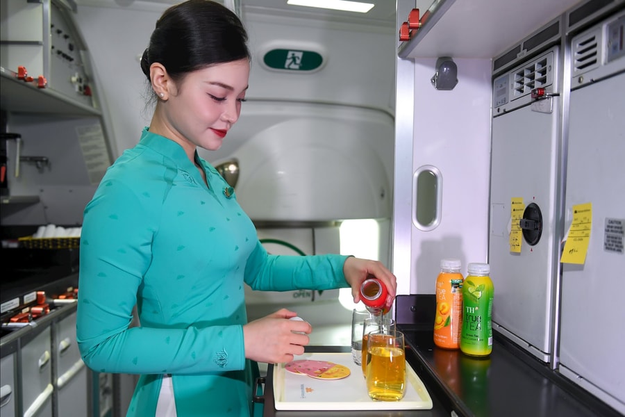 TH mang sản phẩm cao cấp trên các chuyến bay của Vietnam Airlines