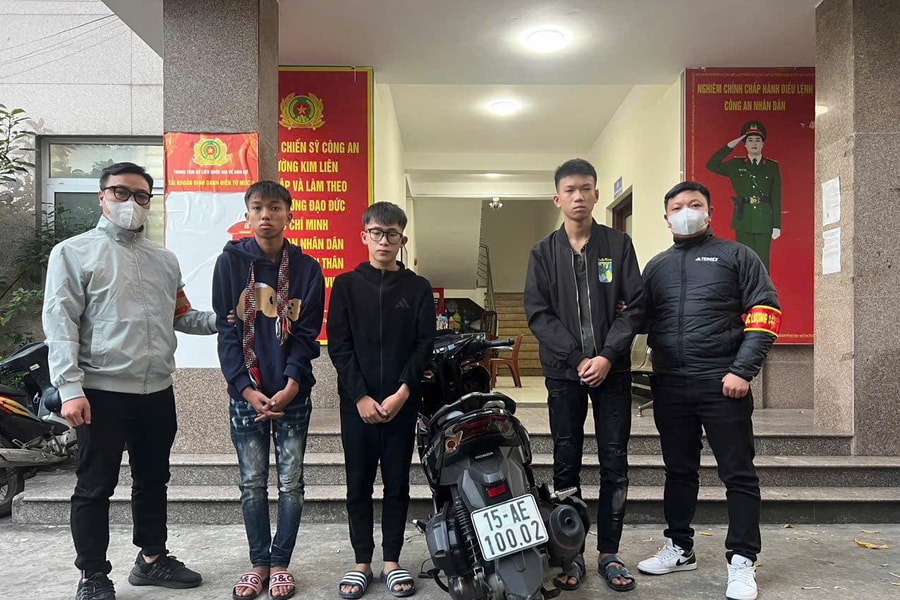 Hà Nội: Manh động chống người thi hành công vụ, 3 đối tượng bị Tổ 141 khống chế trong đêm