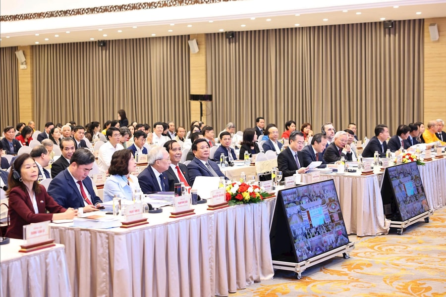 Phó Chủ tịch Quốc hội Lê Minh Hoan dự Hội thảo khoa học "Kinh tế bạc ở Việt Nam trong kỷ nguyên mới"