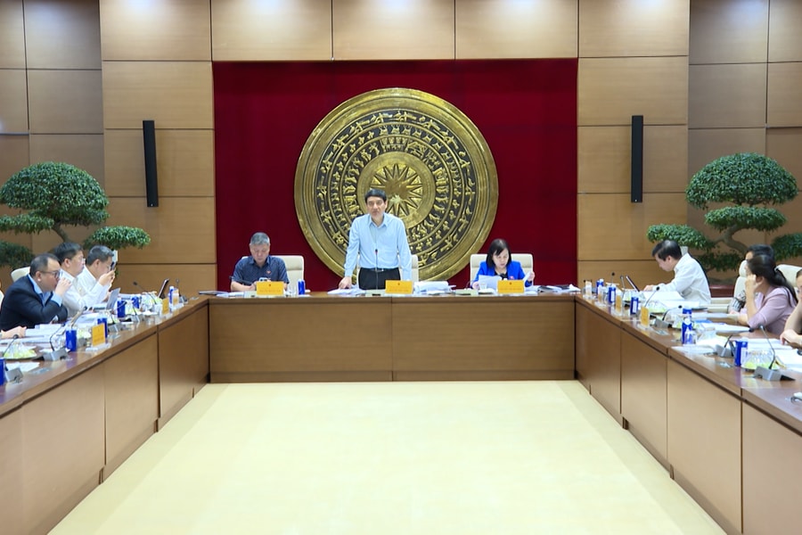 Làm rõ nguồn lực và thứ tự ưu tiên đầu tư trong Chương trình mục tiêu quốc gia hiện đại hóa giáo dục