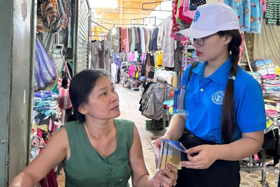 Bài 3: Từ "thông tin một chiều” sang “tương tác hai chiều”