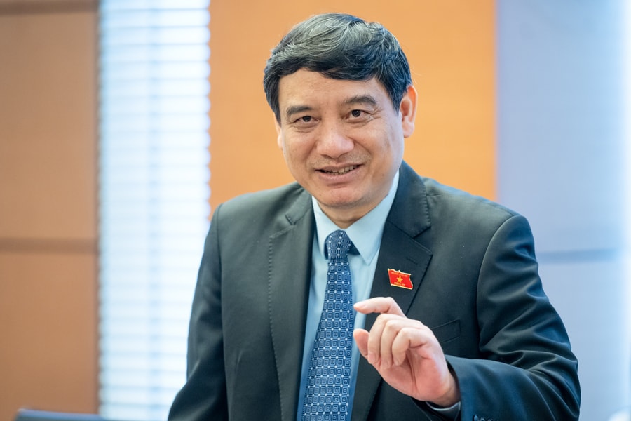 Sáng 17/11/2025: Họp tổ 16 (Cao Bằng - Đà Nẵng - Tuyên Quang)