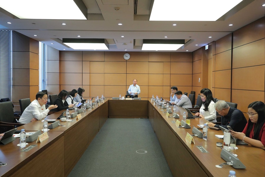 Công khai, minh bạch, gắn với kết quả thực hiện nhiệm vụ