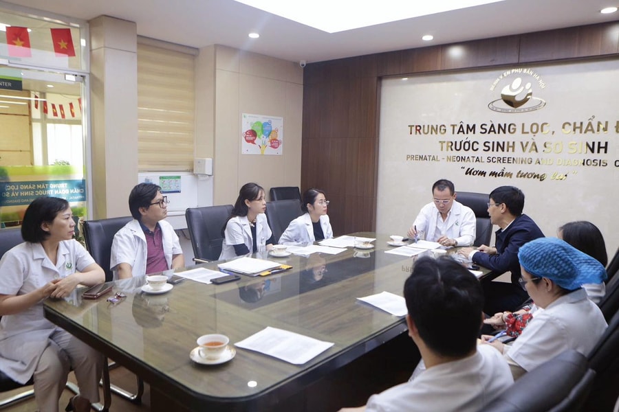 Bệnh viện Phụ Sản Hà Nội hội chẩn liên viện cứu thai nhi tim bẩm sinh phức tạp