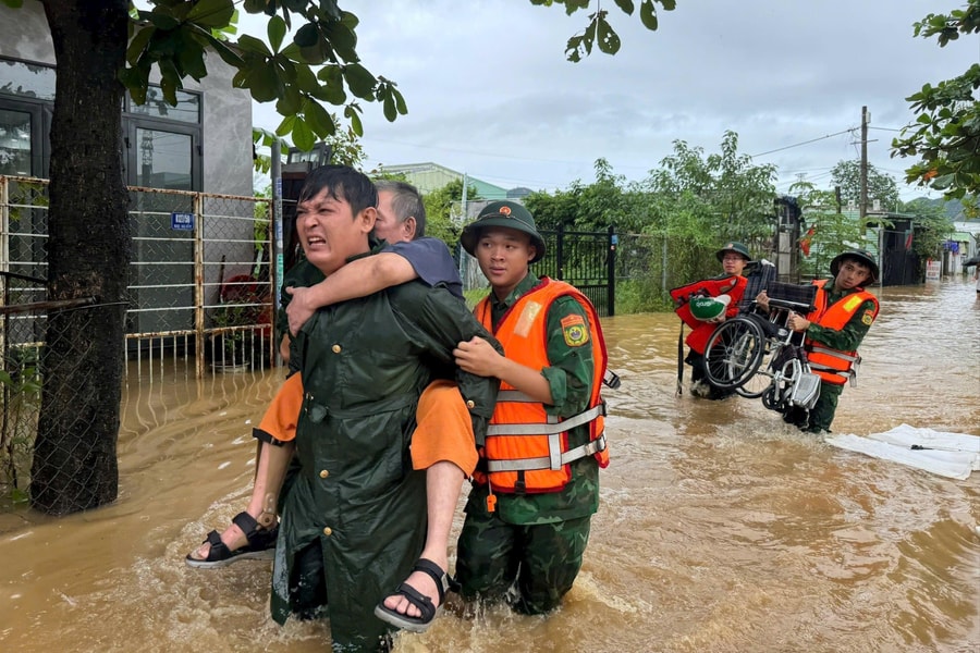 Bài 2: Thử thách gian truân của chính quyền cơ sở