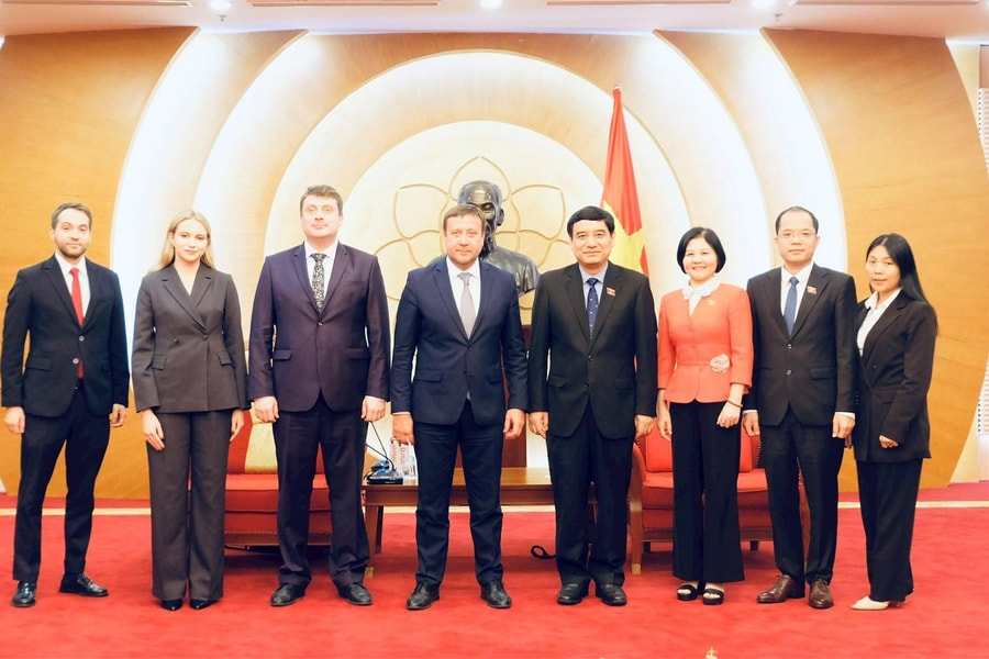 Thúc đẩy hợp tác nhân văn – giáo dục, trụ cột quan trọng của quan hệ Việt Nam – Nga