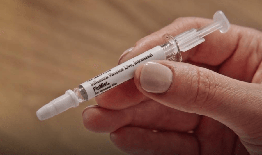 Vắc-xin cúm dạng xịt mũi không cần tiêm đã có mặt ở nhiều nước