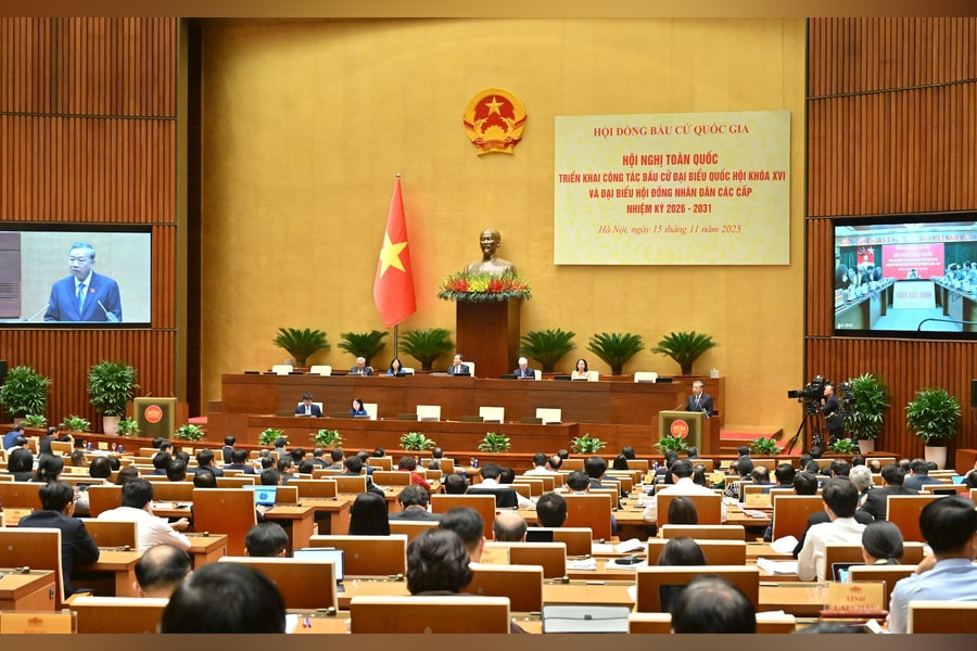 Bài 1: Thanh âm ngày bầu cử