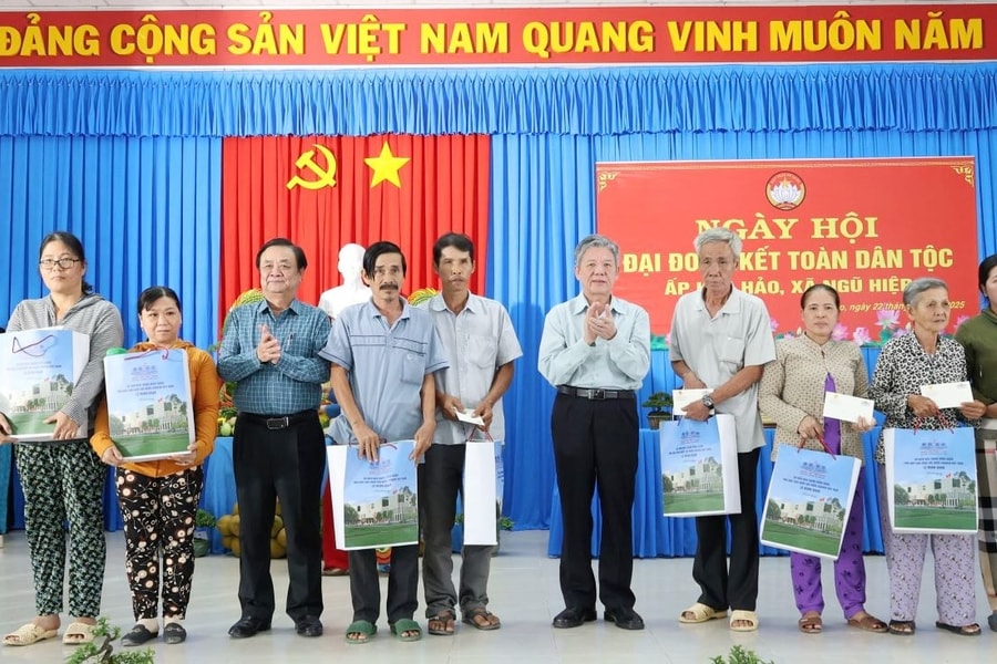 Đoàn kết trong sản xuất, trong lao động, trong cuộc sống để Ngũ Hiệp phát triển mạnh mẽ hơn nữa