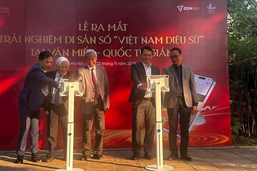 Ra mắt trải nghiệm di sản số "Việt Nam diệu sử”