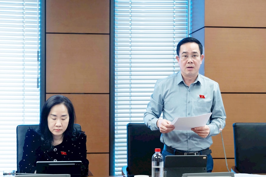 Nghiên cứu bổ sung cơ chế bắt buộc phản hồi từ kết quả giám sát của Quốc hội