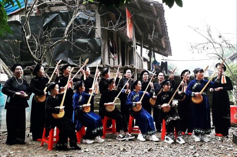 Làm giàu văn học dân gian dân tộc thiểu số