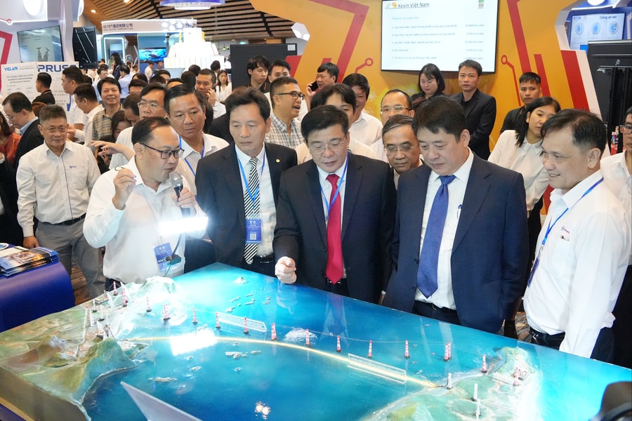 EVN SPC khẳng định dấu ấn công nghệ tại Techshow 2025