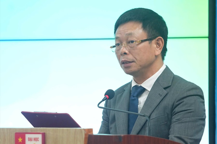 Khởi động Cuộc thi Vô địch Quốc gia STEM, AI và Robotics năm học 2025-2026 (VSAR)