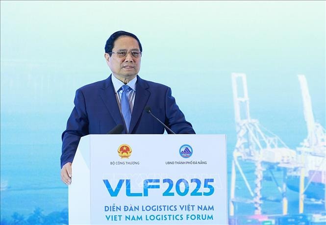 Thủ tướng Phạm Minh Chính: Đưa Việt Nam trở thành trung tâm dịch vụ logistics hàng đầu khu vực, châu lục và thế giới