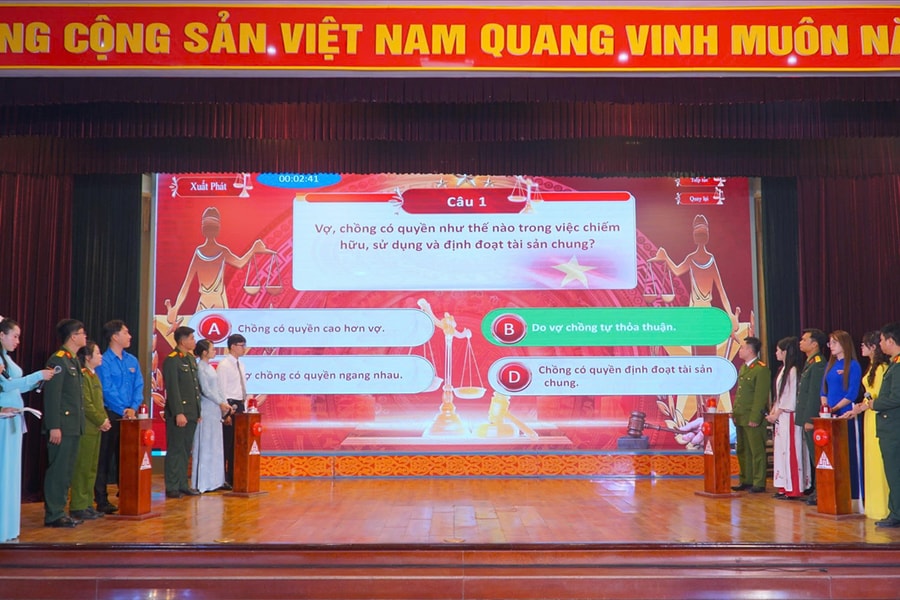 Nhà máy Z173 đẩy mạnh tuyên truyền, phổ biến, giáo dục pháp luật dưới hình thức sân khấu hóa