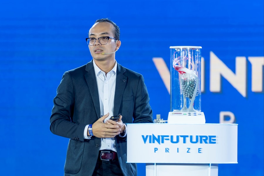 Tuần lễ Khoa học - Công nghệ VinFuture 2025: Khai mở cho nền y học thế giới từ robot thông minh
