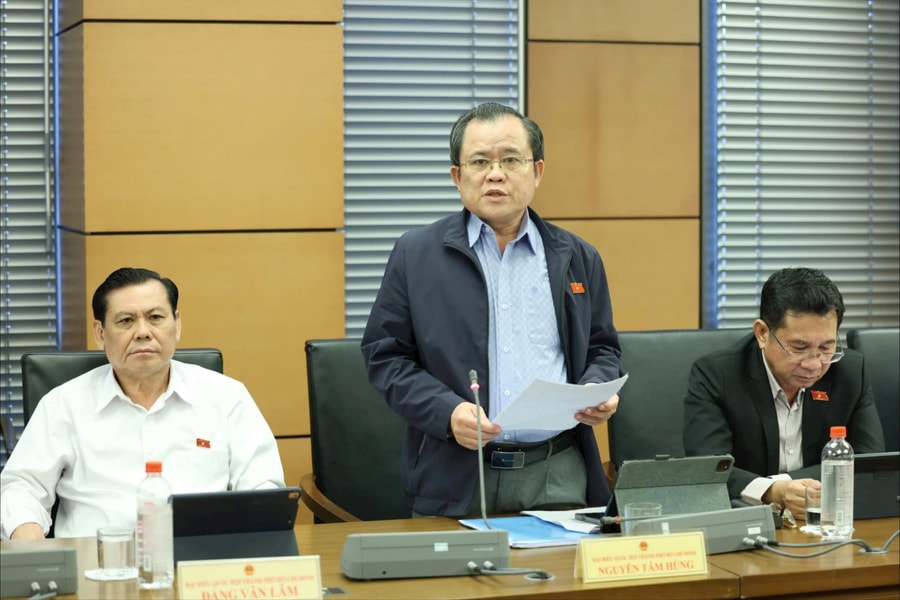 Hoàn thiện khuôn khổ thể chế vượt trội cho Thành phố Hồ Chí Minh