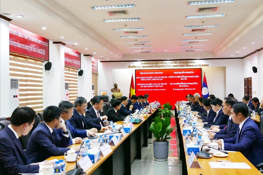 Hà Nội và Vientiane tiếp tục hợp tác chặt chẽ, bền vững