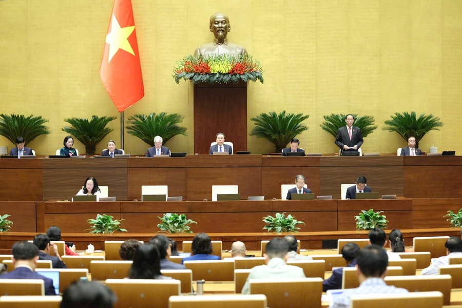 Tiếp tục hoàn thiện cơ chế điều chỉnh thị trường vàng, giao chính xác Bộ quản lý đào tạo khối về sức khỏe