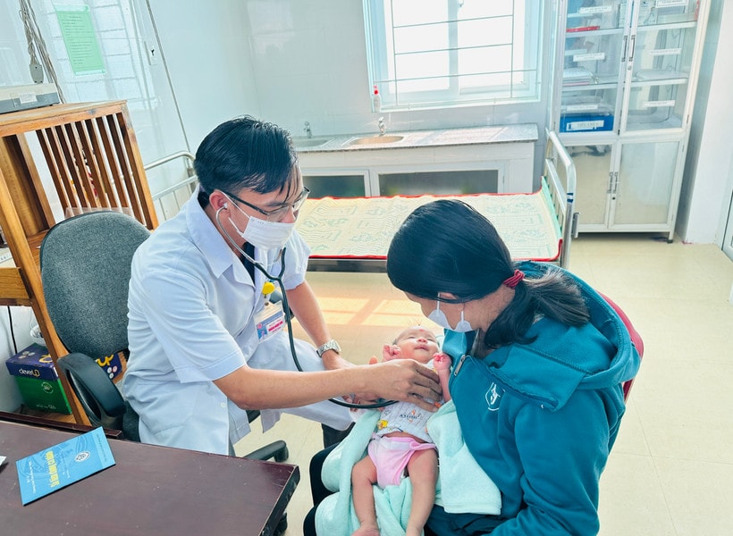 100% trẻ em, học sinh, sinh viên được khám sức khỏe ít nhất một lần mỗi năm