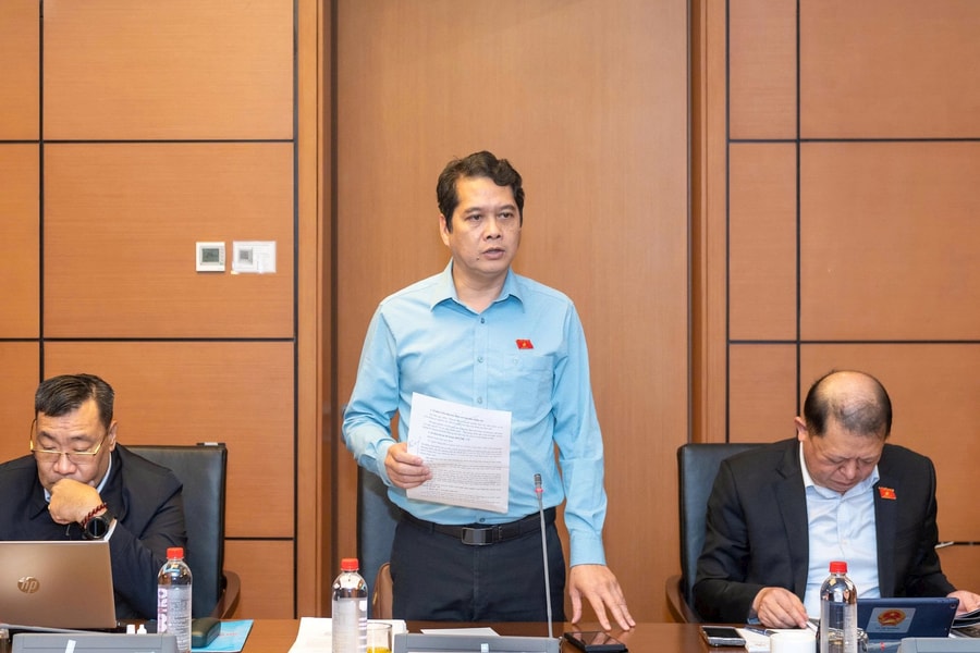 Hoàn thiện cơ chế, chính sách phát triển năng lượng quốc gia