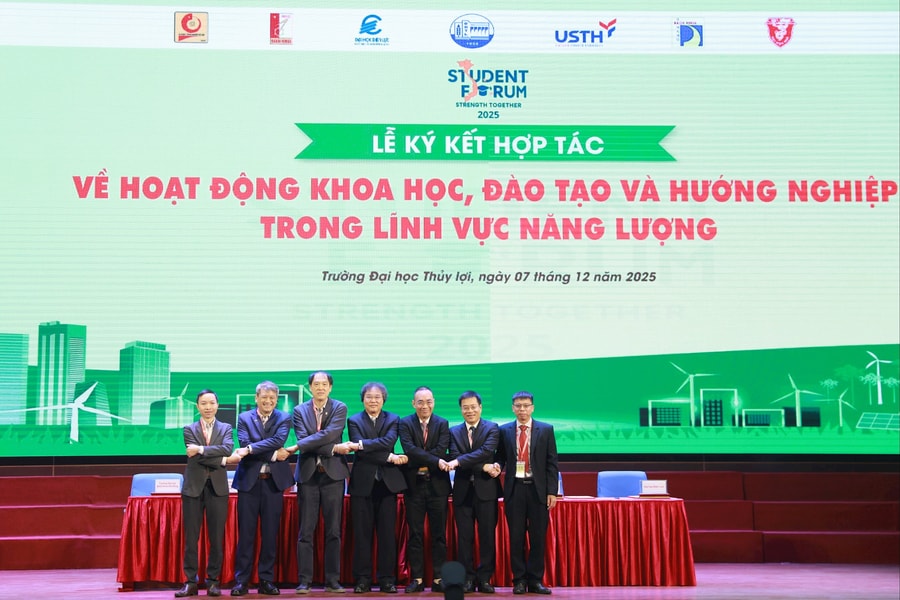 Thúc đẩy nghiên cứu khoa học trẻ trong lĩnh vực năng lượng