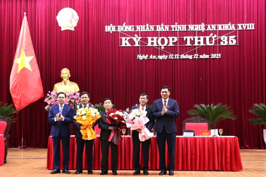 Ông Thái Văn Thành được bầu giữ chức Phó Chủ tịch UBND tỉnh Nghệ An