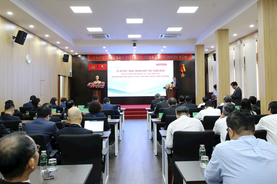 VRG và Agribank ký kết thỏa thuận hợp tác toàn diện: Phát huy sức mạnh cộng hưởng, hướng tới phát triển bền vững