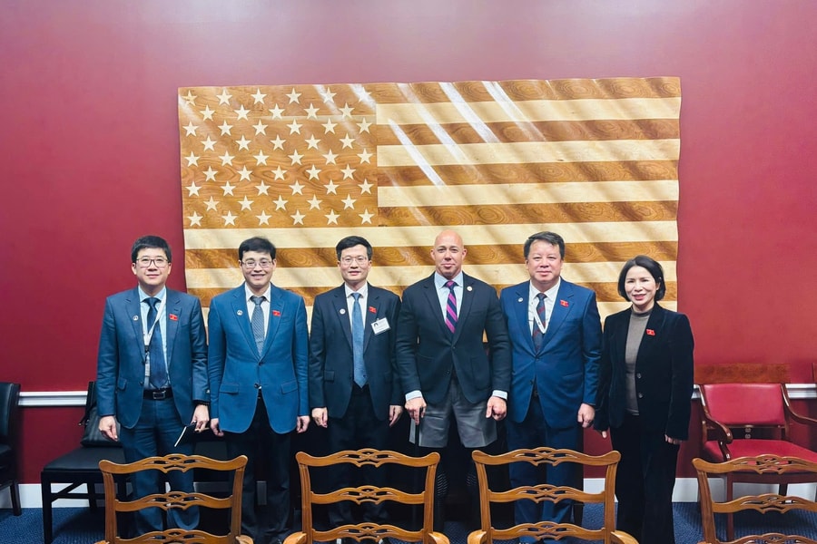 Đoàn đại biểu Quốc hội Việt Nam tham dự chương trình trao đổi, hợp tác tại Hoa Kỳ
