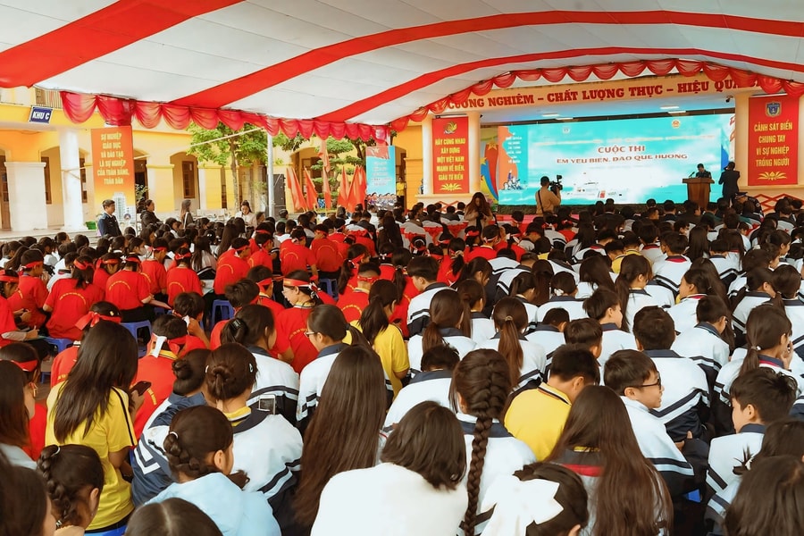 Gieo mầm ý thức thượng tôn pháp luật biển, đảo từ giáo dục học đường